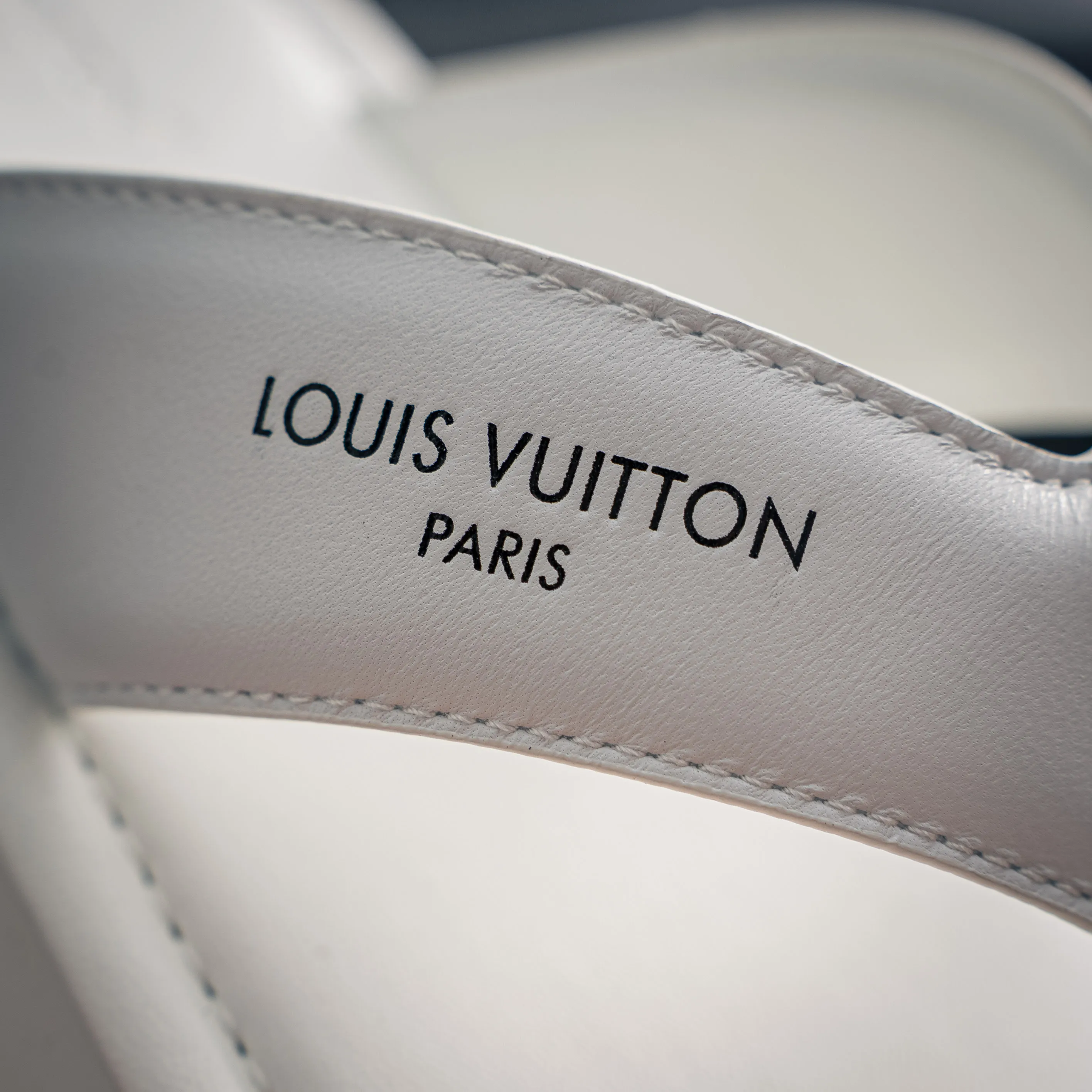 # LOUIS VUITTON ｜ 2026ss LOUIS VUITTON Venice Cowhide Leather Shoes Shoes Sandals 。 Cowhide Leather ，Shoes